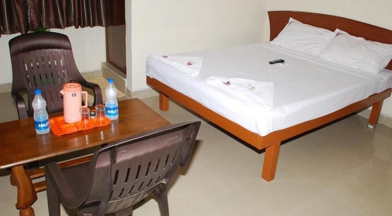 Kek Accommodation Chennai Luaran gambar