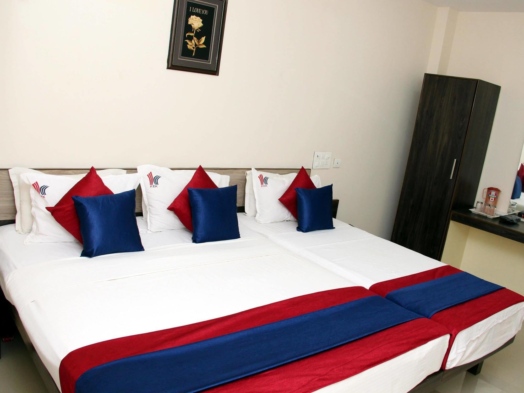Kek Accommodation Chennai Luaran gambar